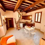 Casa In Umbria - Nella Valle Del Menotre Vicino Rasiglia, Foligno, Assisi,perugia