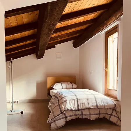 Casa In Umbria - Nella Valle Del Menotre Vicino Rasiglia, Foligno, Assisi,perugia * Фолиньо