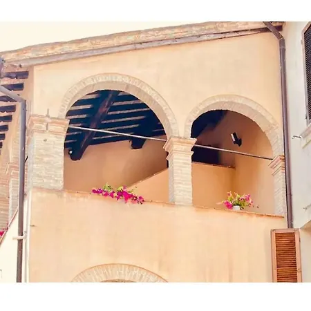 Casa In Umbria - Nella Valle Del Menotre Vicino Rasiglia, Foligno, Assisi,perugia * Foligno