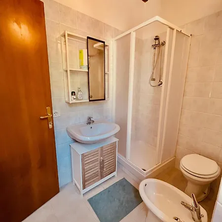 Casa In Umbria - Nella Valle Del Menotre Vicino Rasiglia, Foligno, Assisi,perugia * Foligno