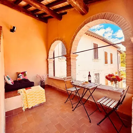 Casa In Umbria - Nella Valle Del Menotre Vicino Rasiglia, Foligno, Assisi,perugia Фолиньо