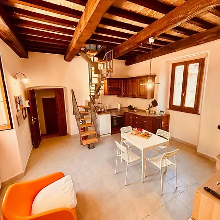 Casa In Umbria - Nella Valle Del Menotre Vicino Rasiglia, Foligno, Assisi,perugia