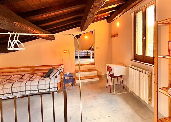 Casa In Umbria - Nella Valle Del Menotre Vicino Rasiglia, Foligno, Assisi,perugia Apartamento