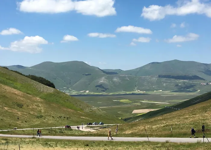 Casa In Umbria - Nella Valle Del Menotre Vicino Rasiglia, Foligno, Assisi,perugia Apartamento Foligno